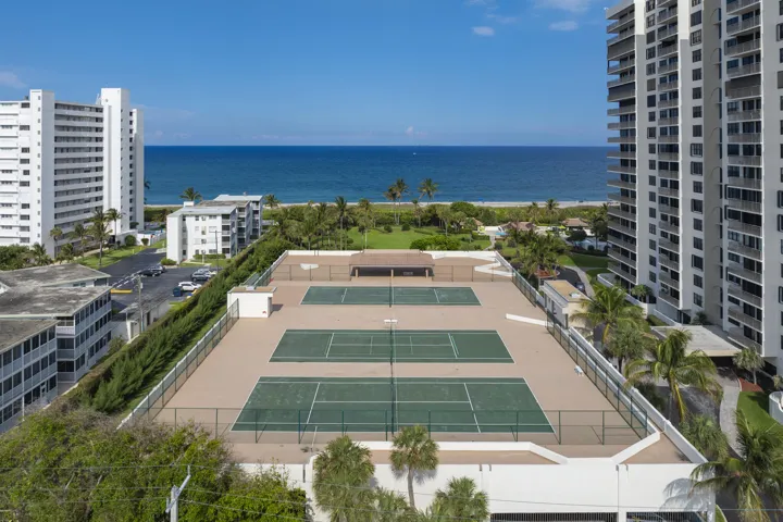 Tennis Courts