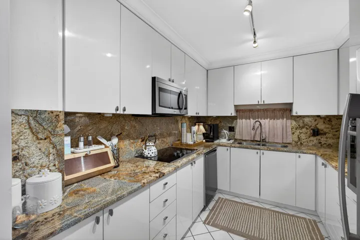 13-web-or-mls-5D1A0495