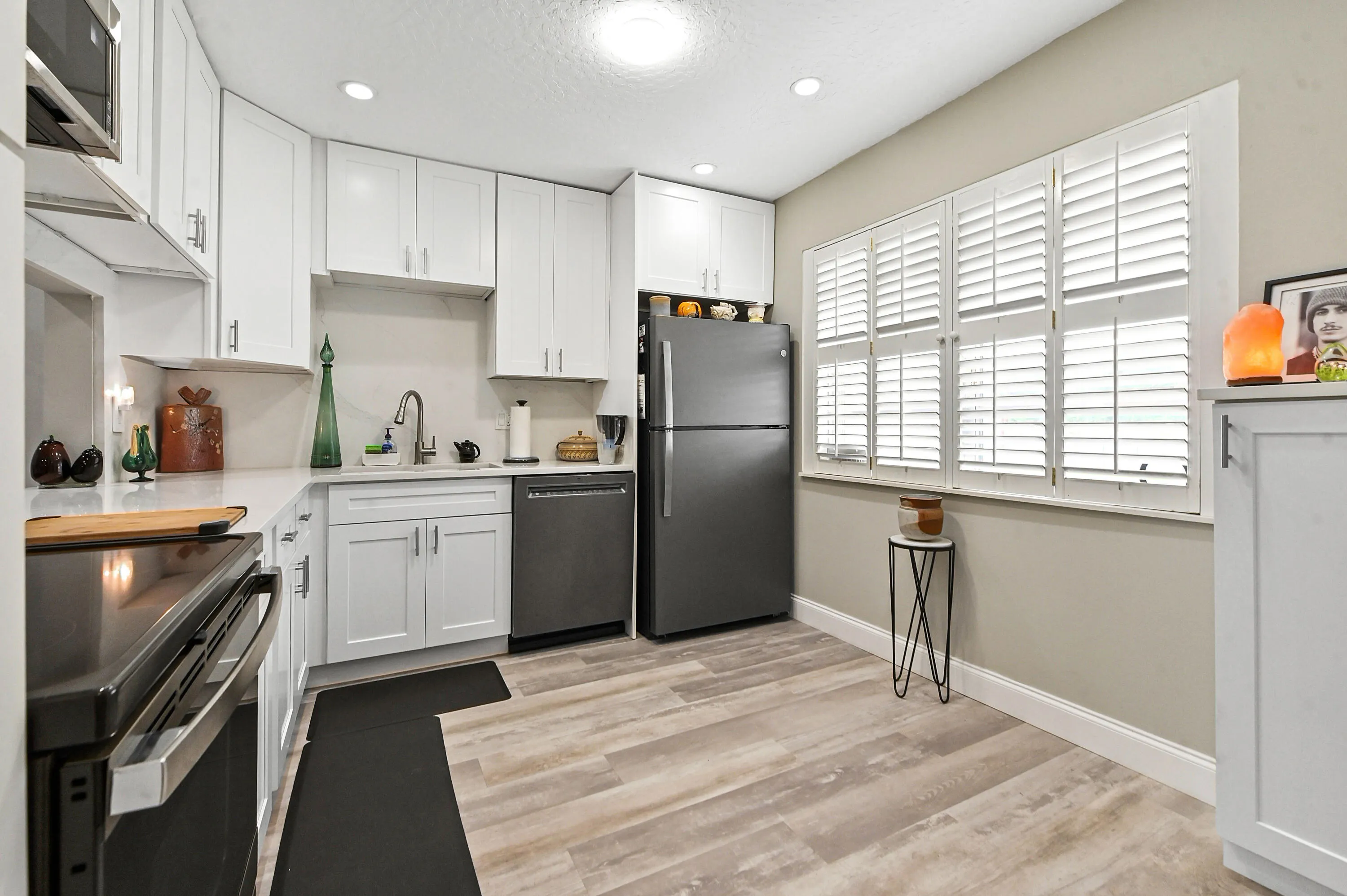 06 Kitchen 01