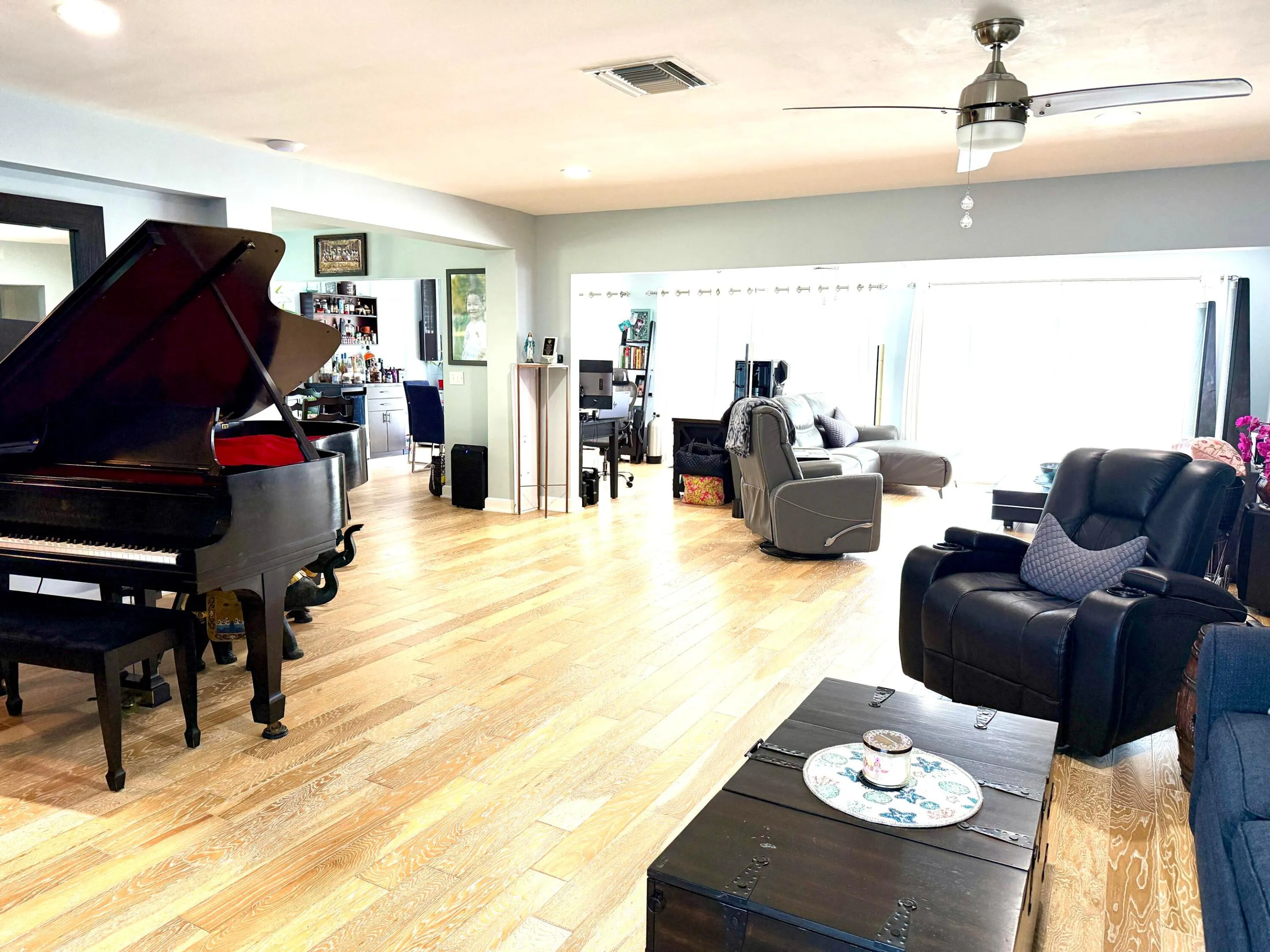 11 HOLLY DR 22
