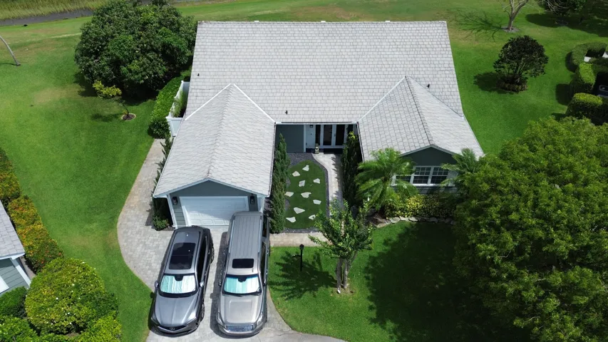 11 HOLLY DR 12