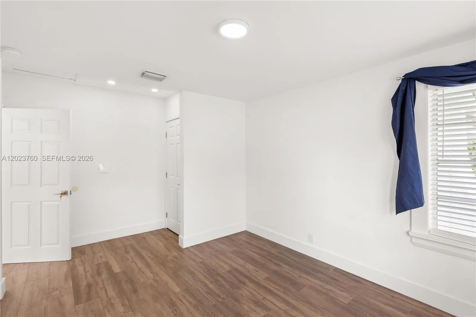 Property photo 95