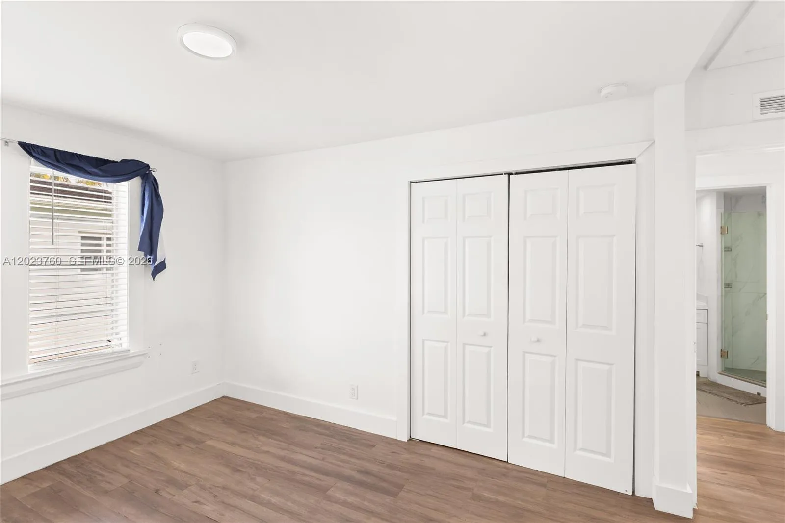 Property photo 93