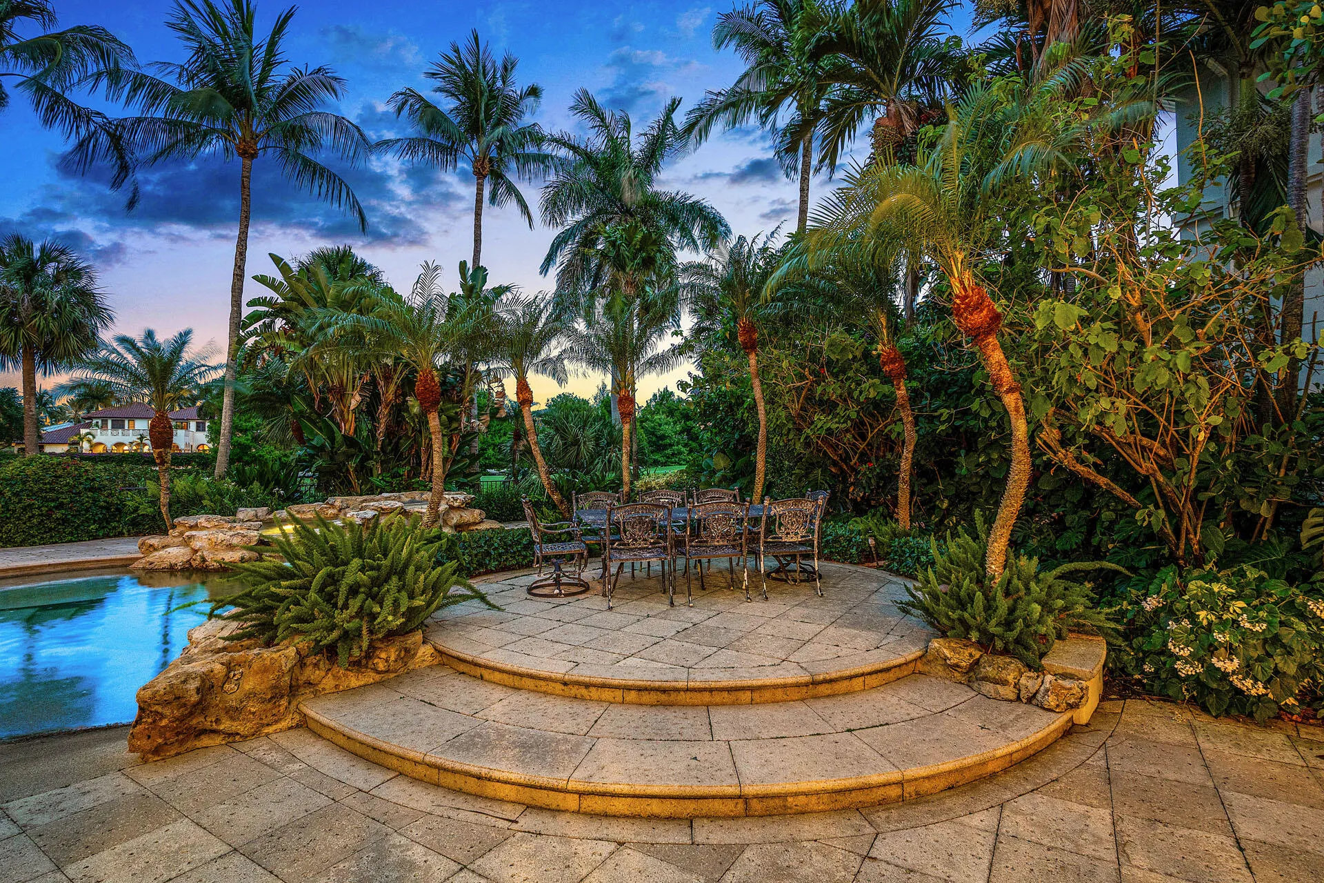 1282_Sabal_Palm_Drive_Dusk_07