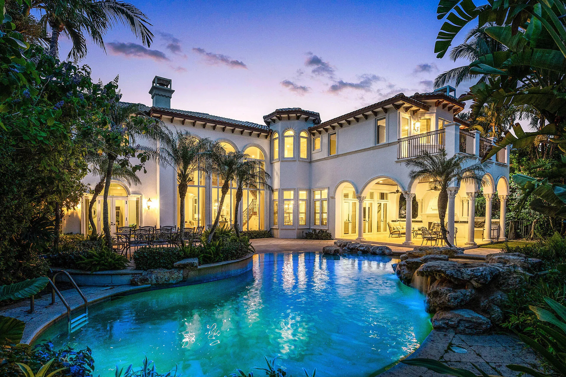 1282_Sabal_Palm_Drive_Dusk_08