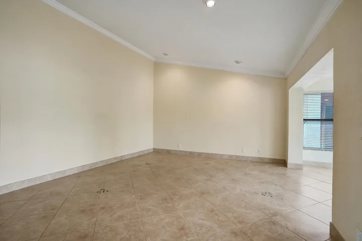 Formal living area