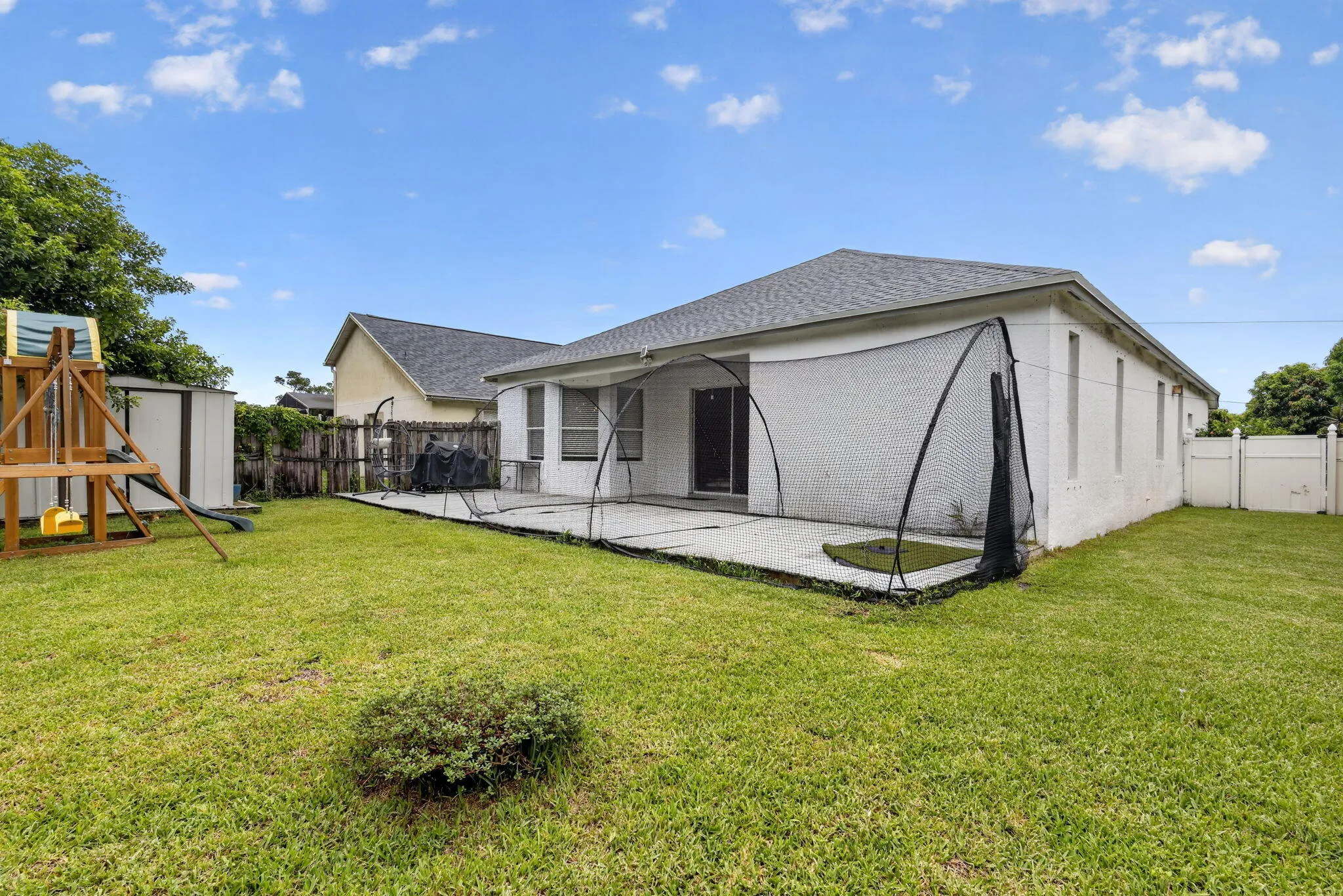 back_exterior_41