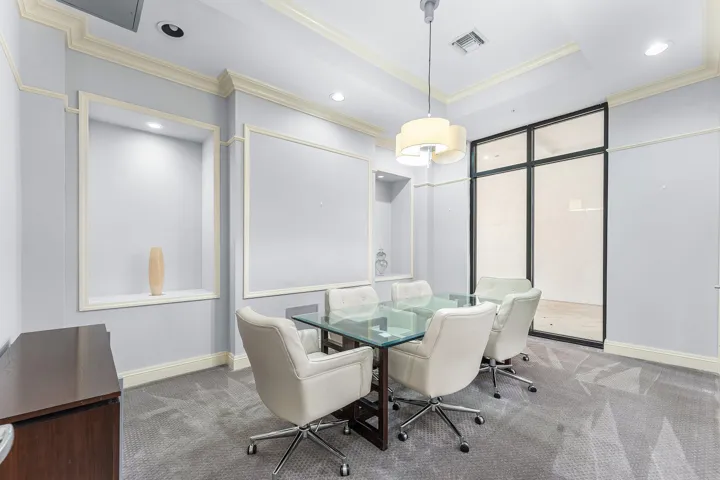 233 S Federal Hwy, Boca Raton FL 33432 B