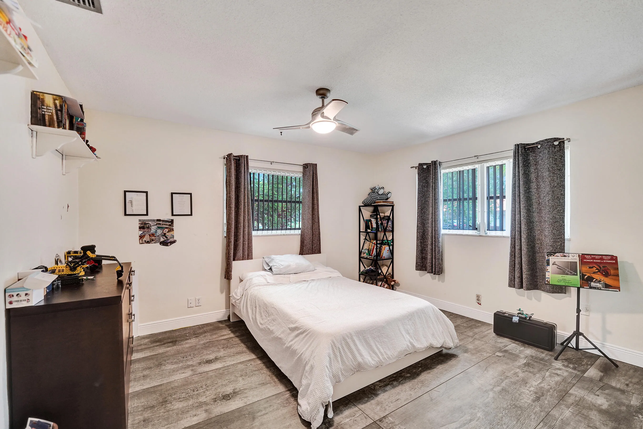 Property photo 33