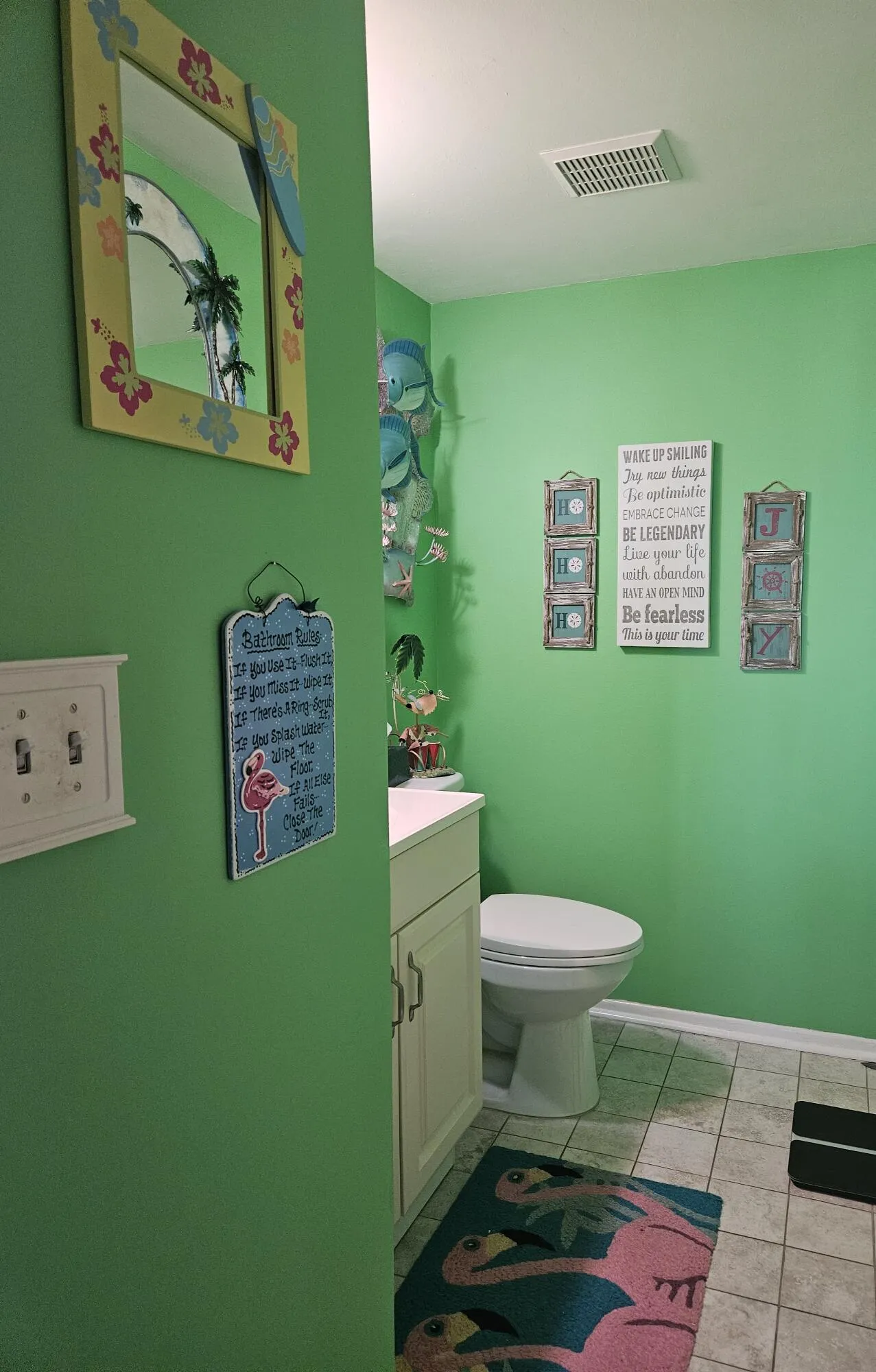Guest 1/2 Bath