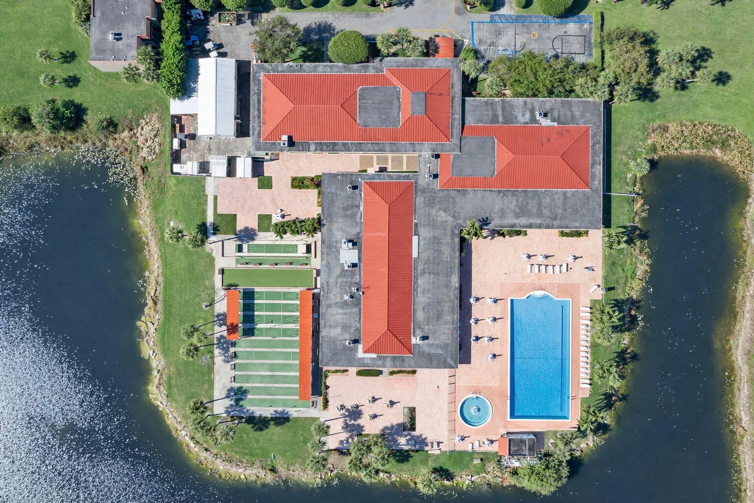 Aerial of Golden Lakes Phase A Clubhouse