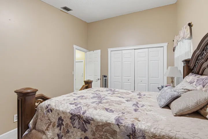 BEDROOM-02