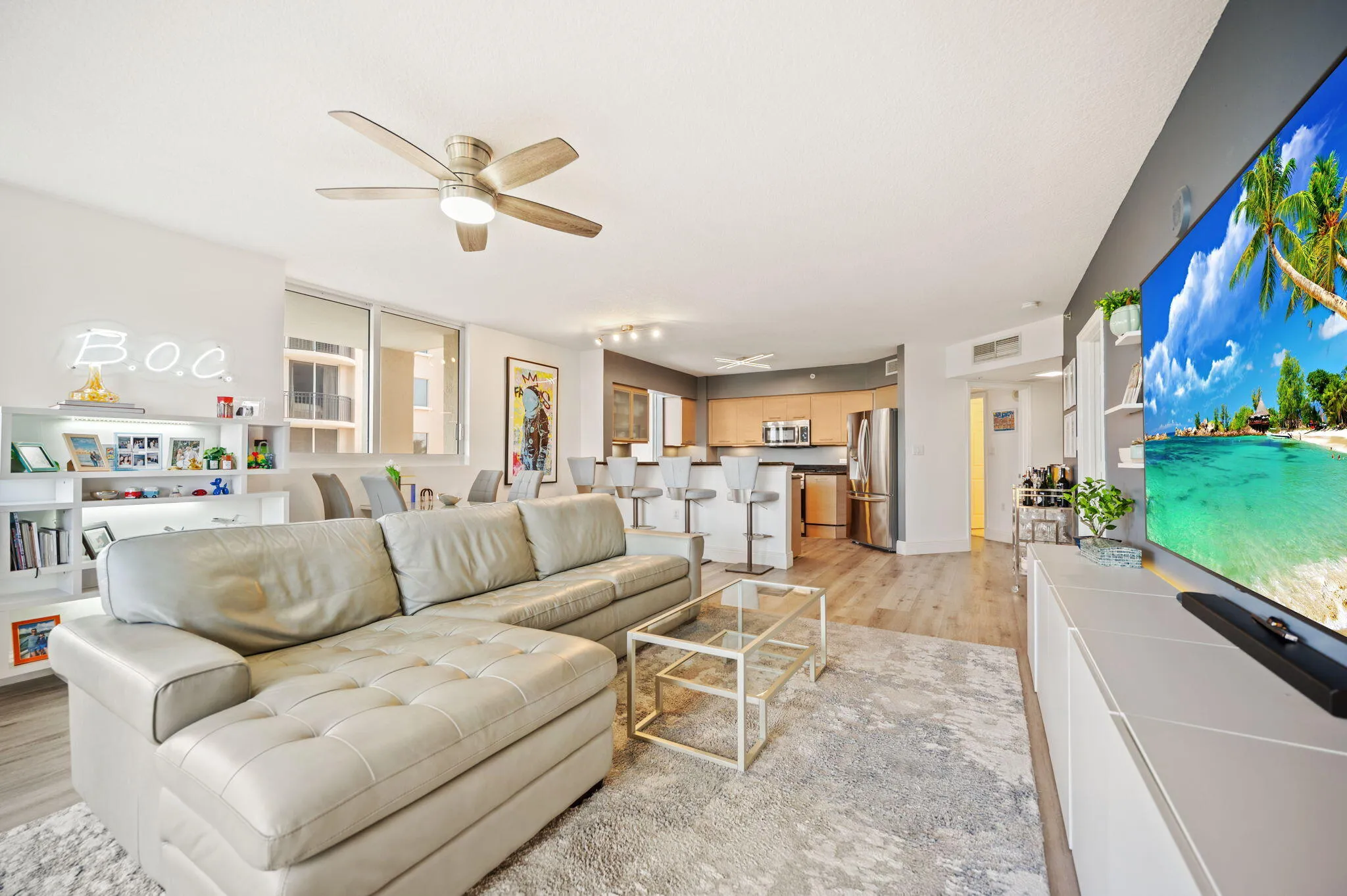 7-web-or-mls-2001-n-ocean-blvd-304