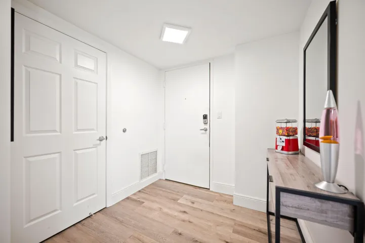 2-web-or-mls-2001-n-ocean-blvd-304