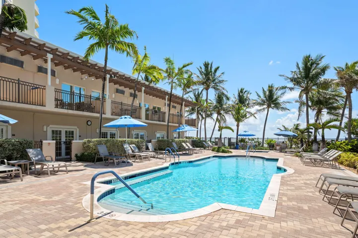 31-web-or-mls-2001-n-ocean-blvd-304