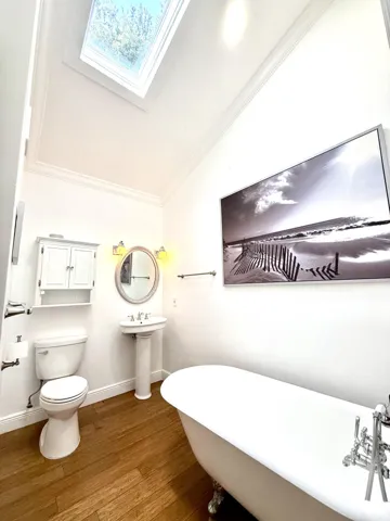 Bathroom 3