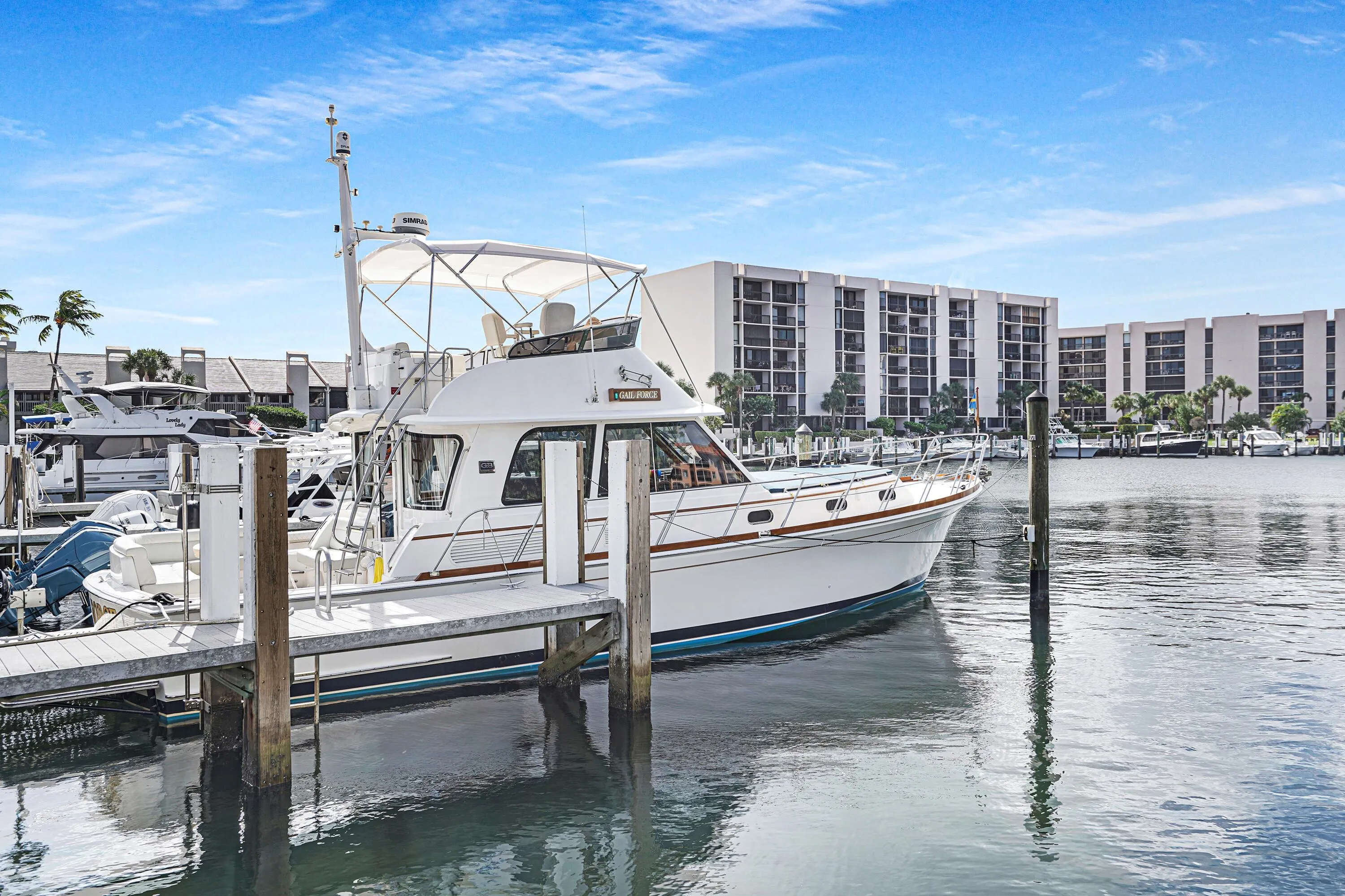 A1A-Between-Atlantic-Ocean-Intracoastal-