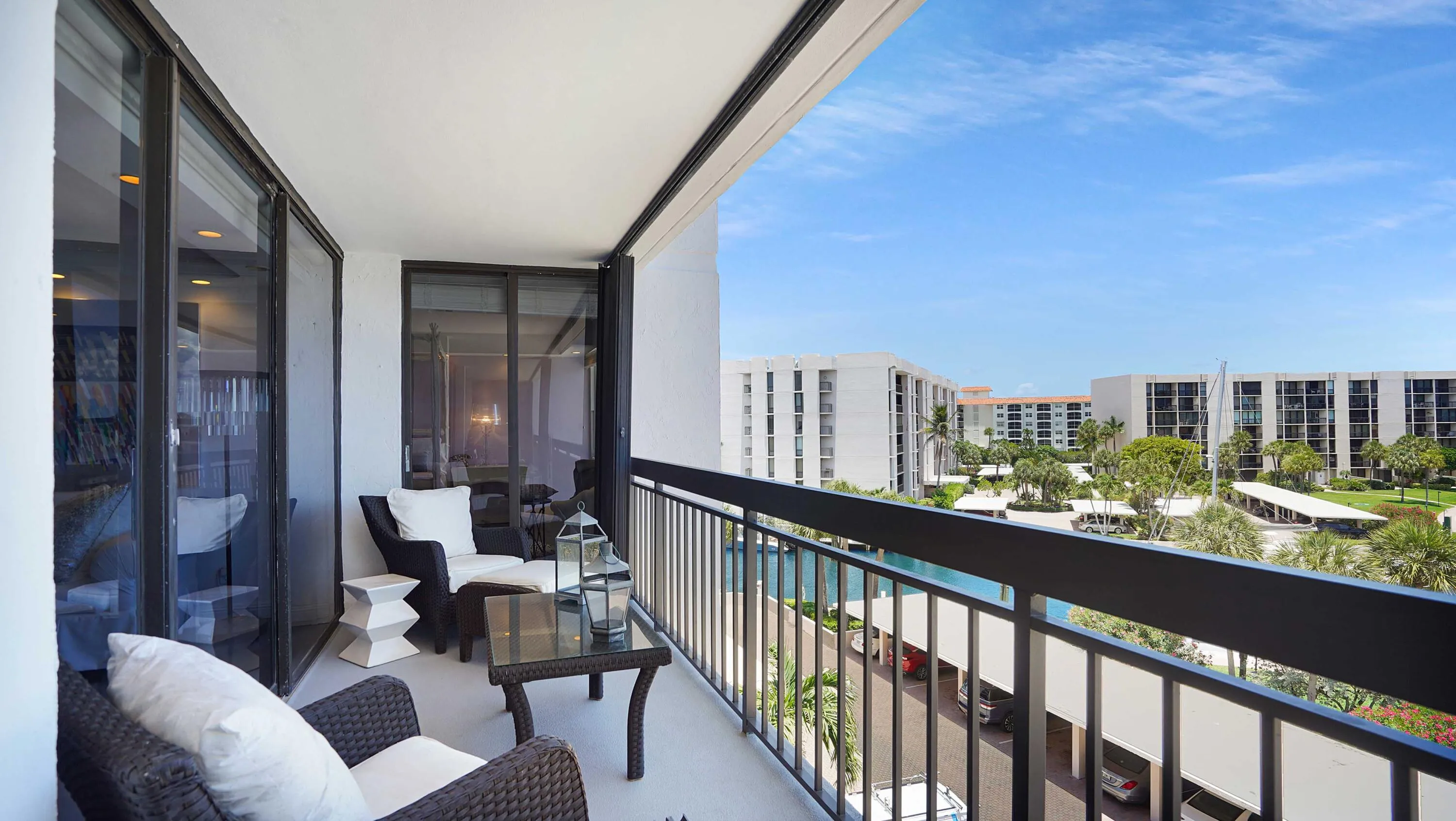 boca-raton-waterfront-condo-505f-luxury-