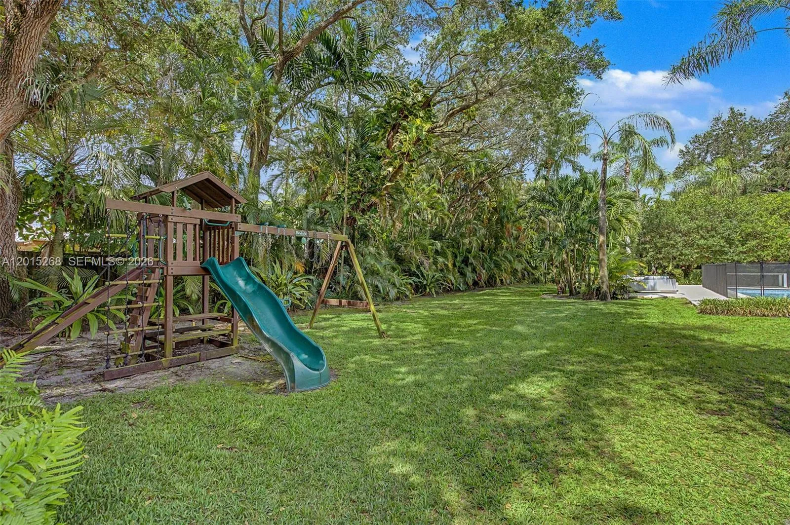 Property photo 32