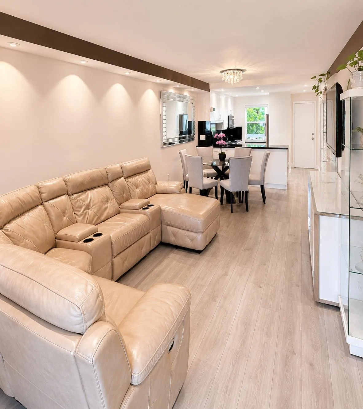 Living/Dinning Room