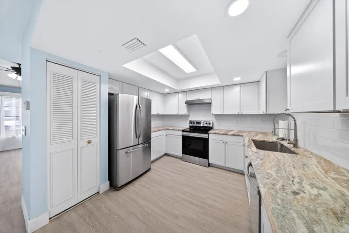 Kitchen Side View