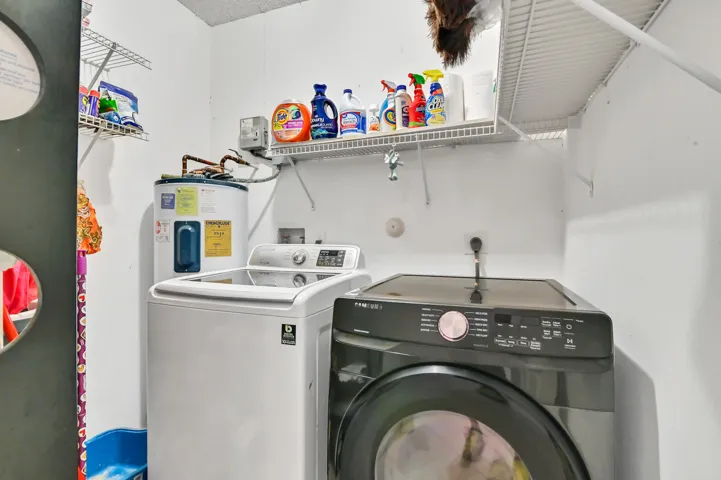 14 Laundry 01