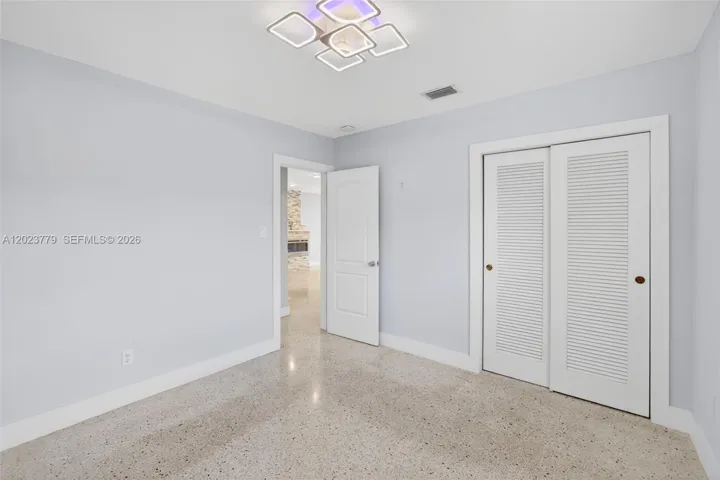 Guest bedroom