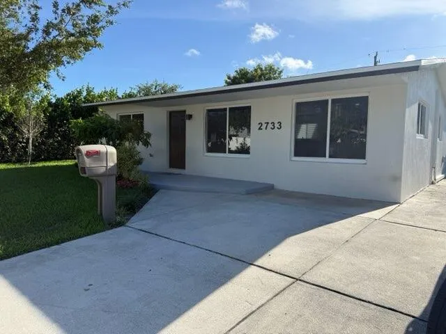 Front of main house