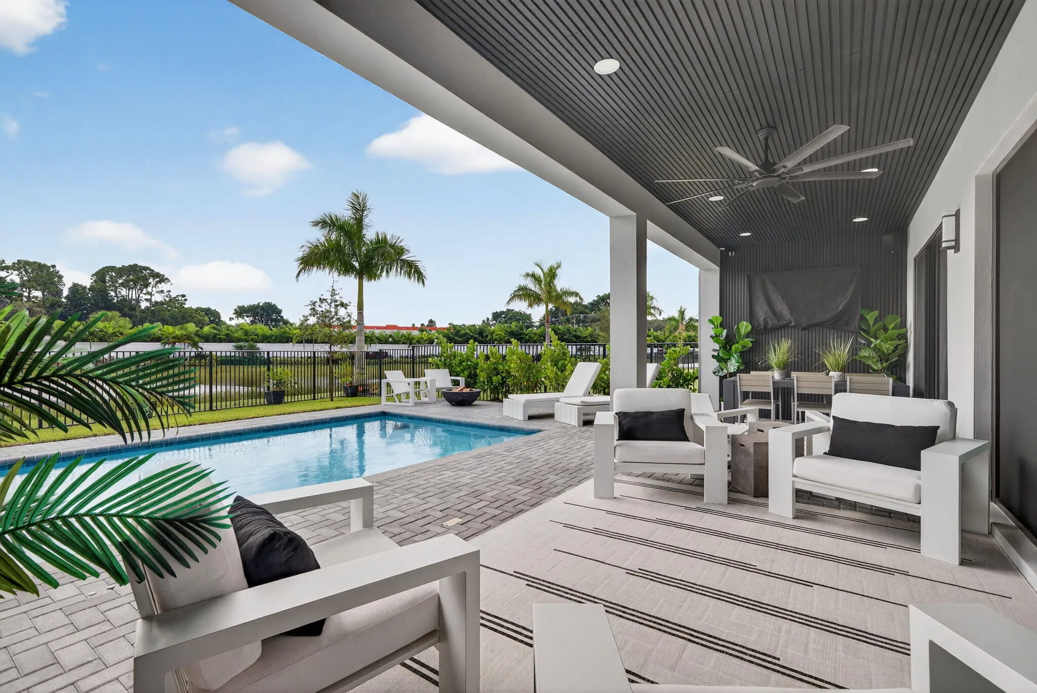 Inviting outdoor living