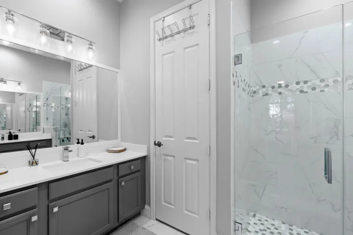 Ensuite Bath