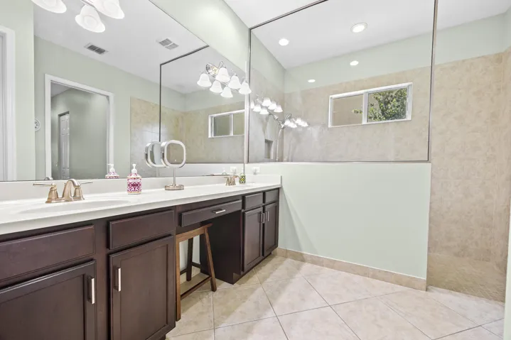 Primary Bath w/Oversized Shower
