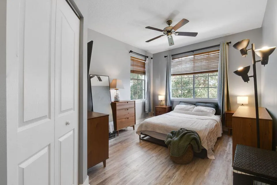 7302 3RD BED