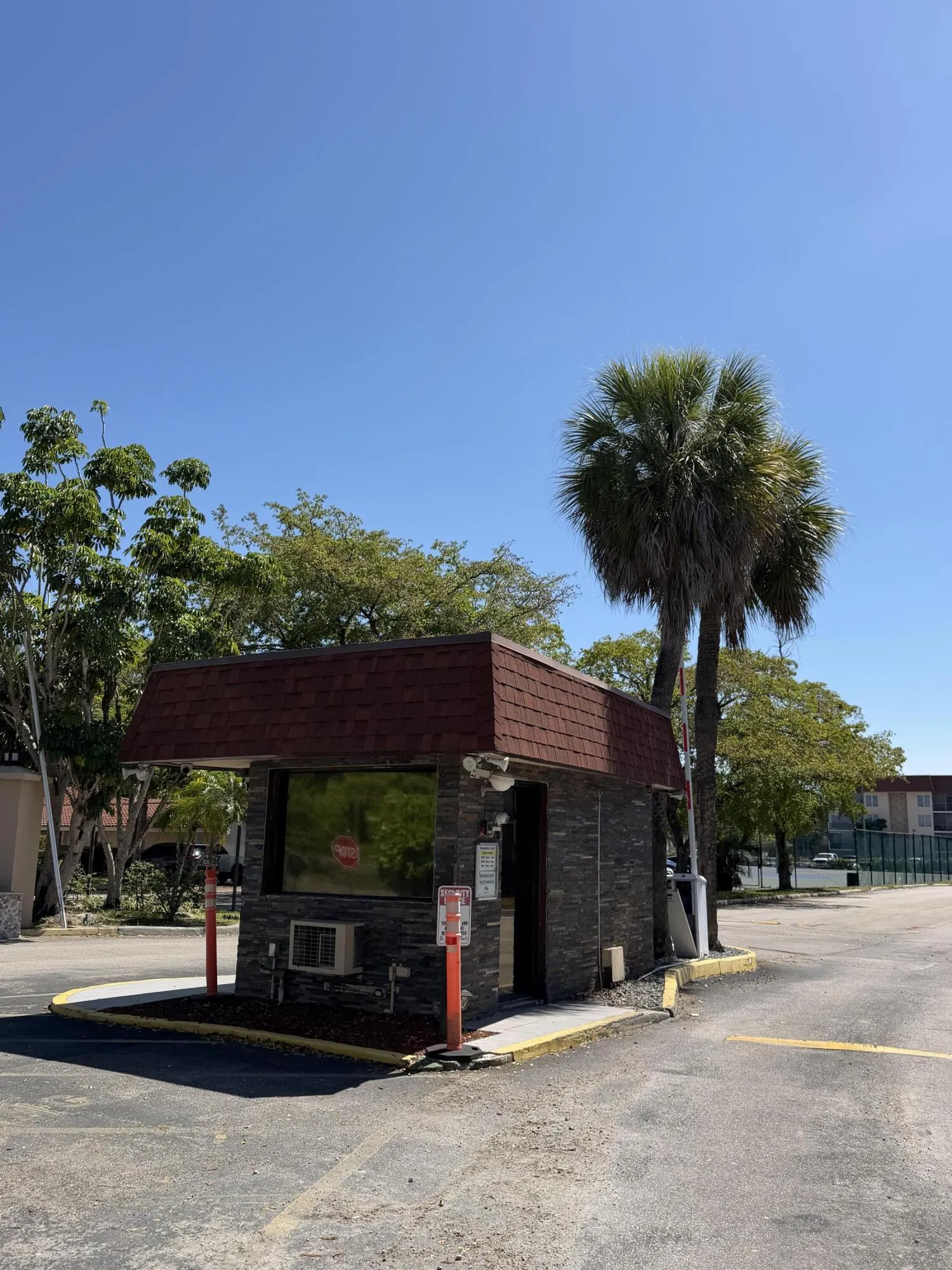 Guard Gate