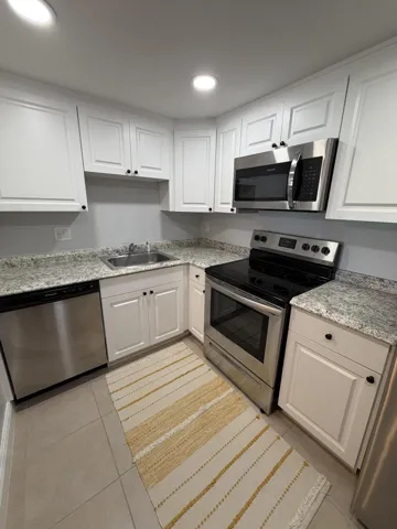 Kitchen 2