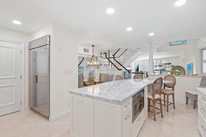 3010 N.E. 49th St. - 30.jpg-SMALL