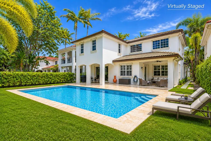 Virtually Staged Backyard w/Pool