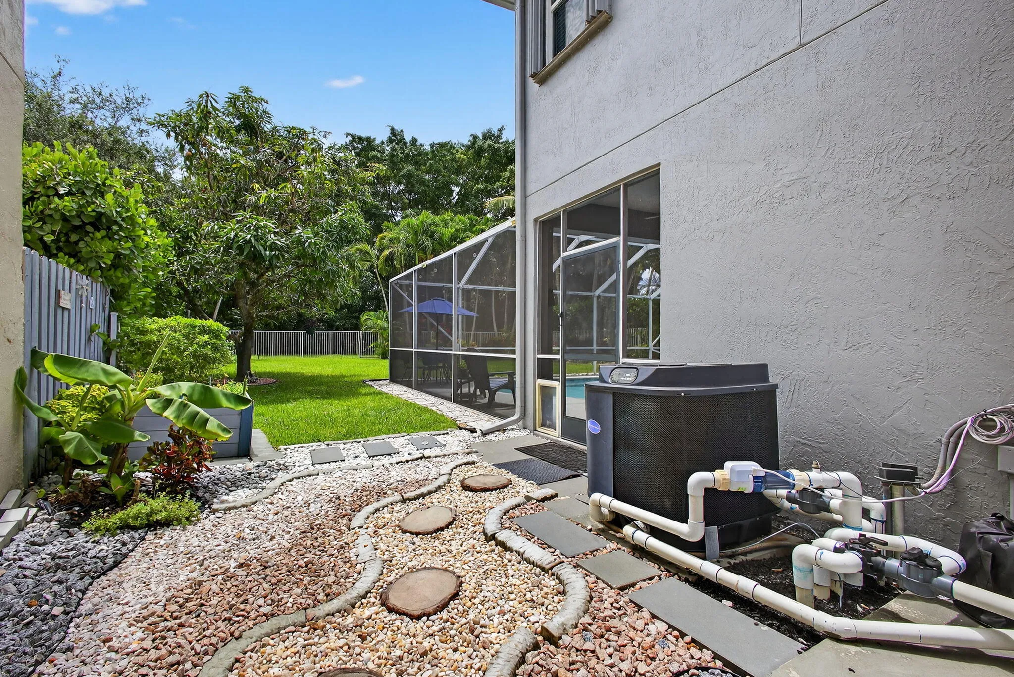 Property photo 77