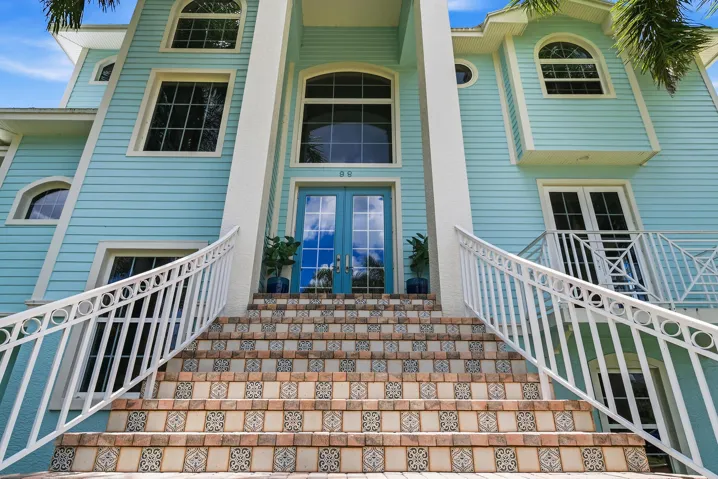98-SOUTHPORT-COVE-34134-007