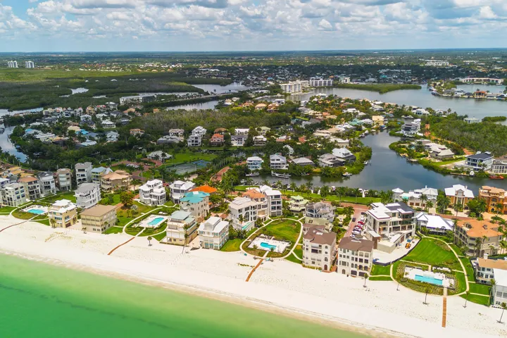 98-SOUTHPORT-COVE-34134-101
