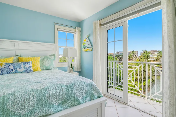 98-SOUTHPORT-COVE-34134-060