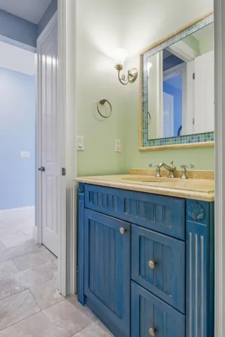 98-SOUTHPORT-COVE-34134-034
