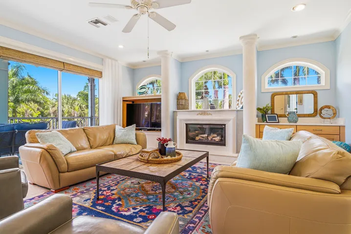 98-SOUTHPORT-COVE-34134-008