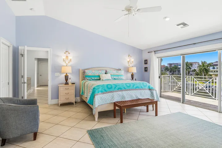 98-SOUTHPORT-COVE-34134-039
