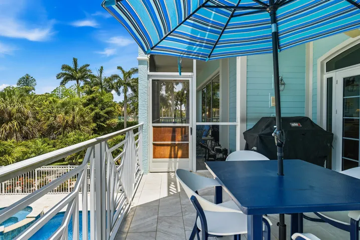 98-SOUTHPORT-COVE-34134-069