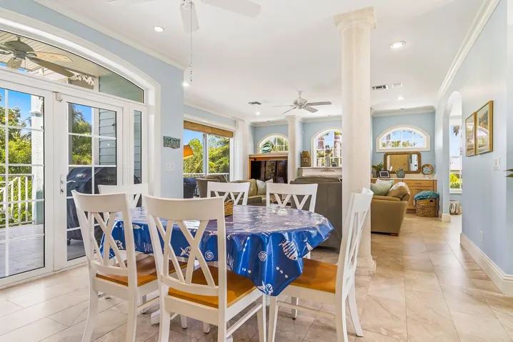 98-SOUTHPORT-COVE-34134-021