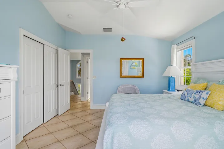 98-SOUTHPORT-COVE-34134-062