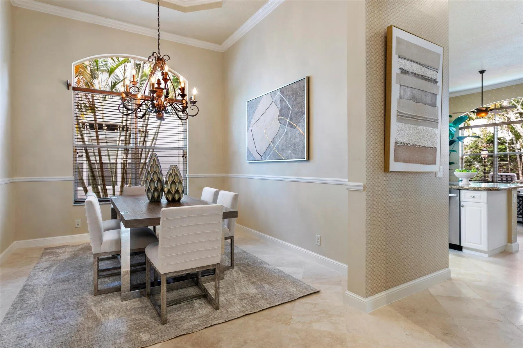 Formal Dining