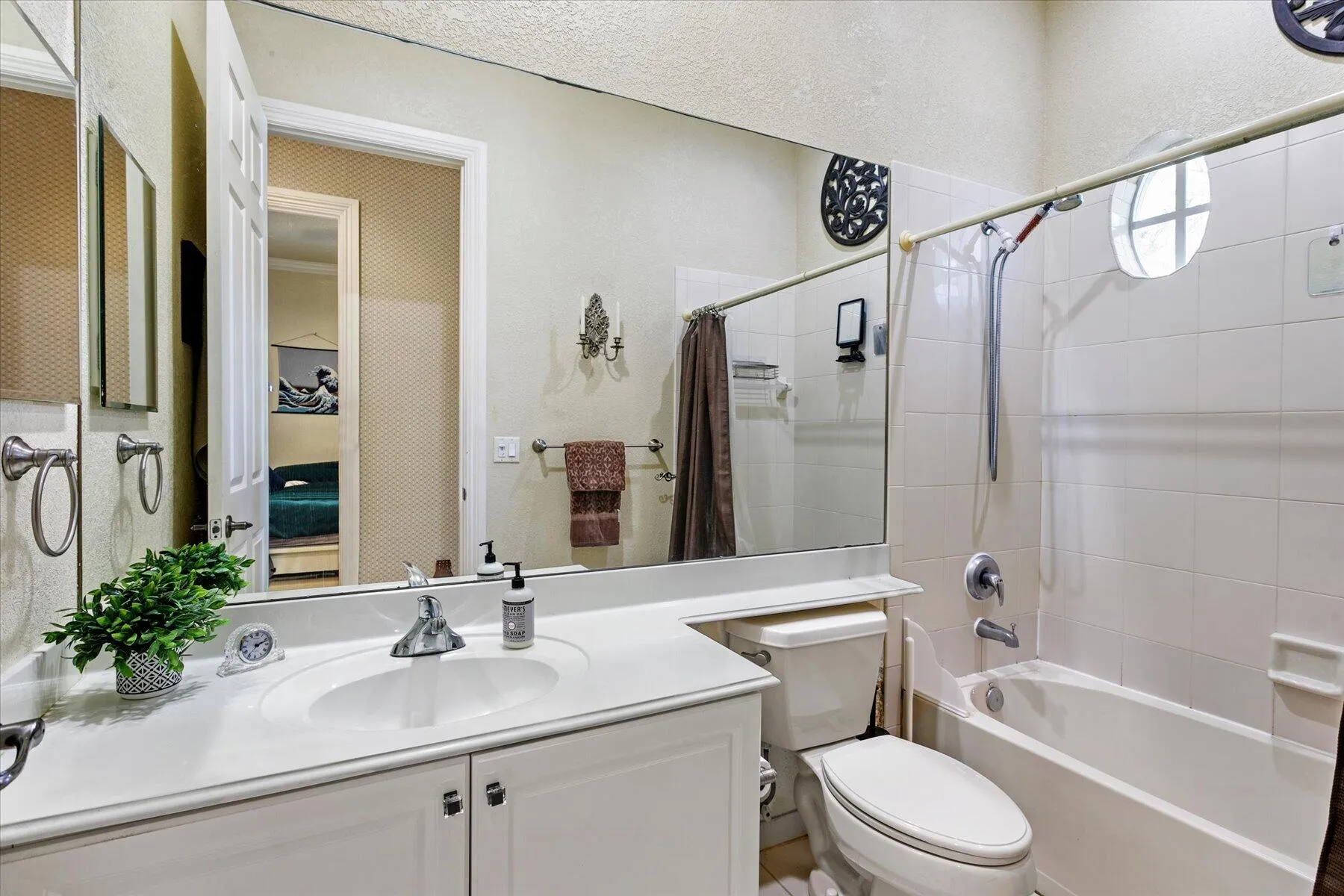 3rd Bath
