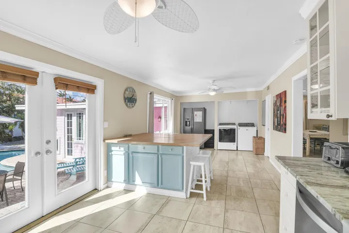 Kitchen Island