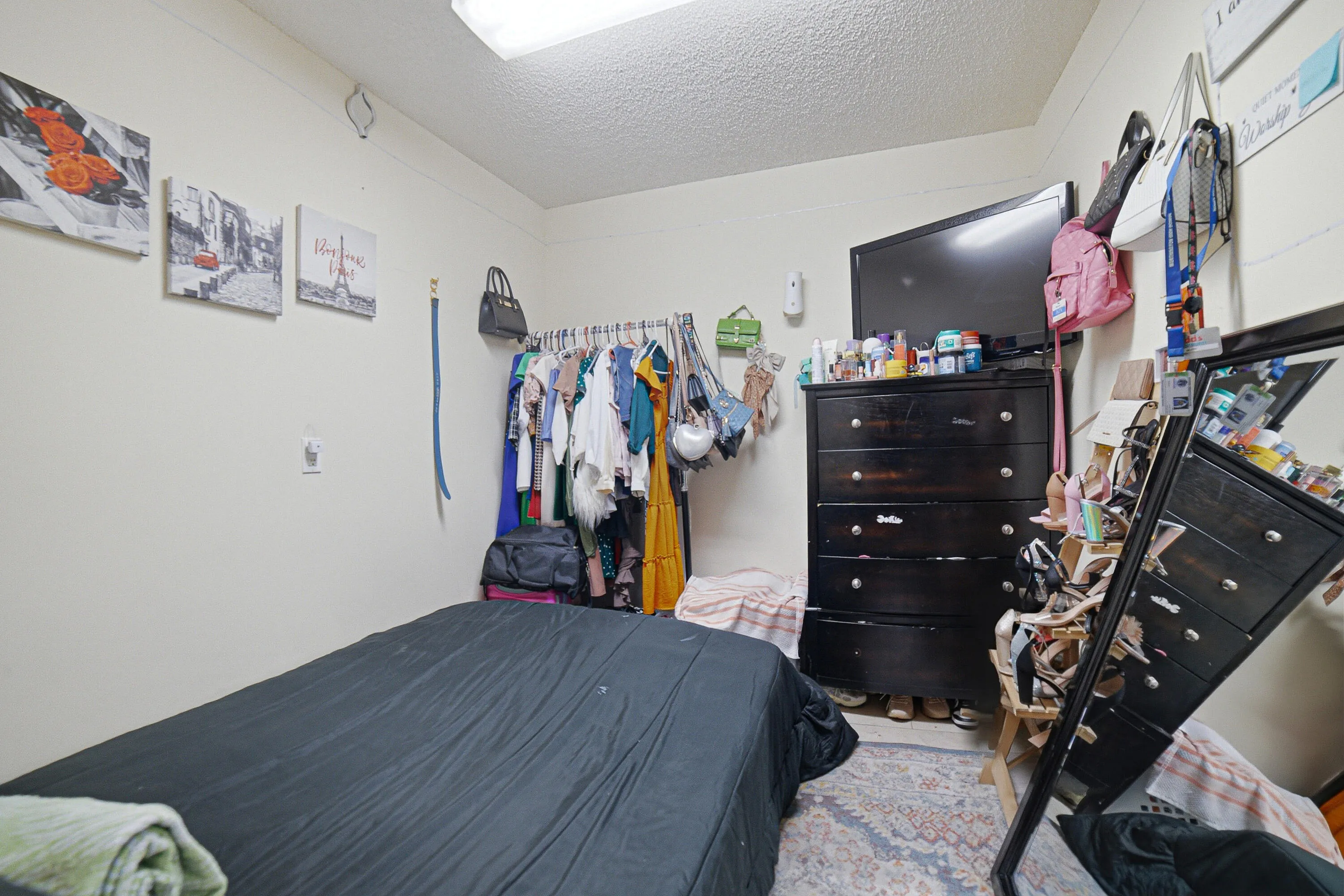 Laundry-Bedroom